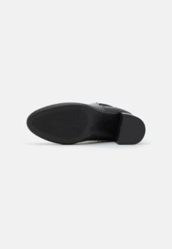 Anna Field Korte Laarzen - Black 10 Anna Field Korte Laarzen - Black -Anna Field Verkoop 1e8bd80d6abb4d31b256208a85df1a2f